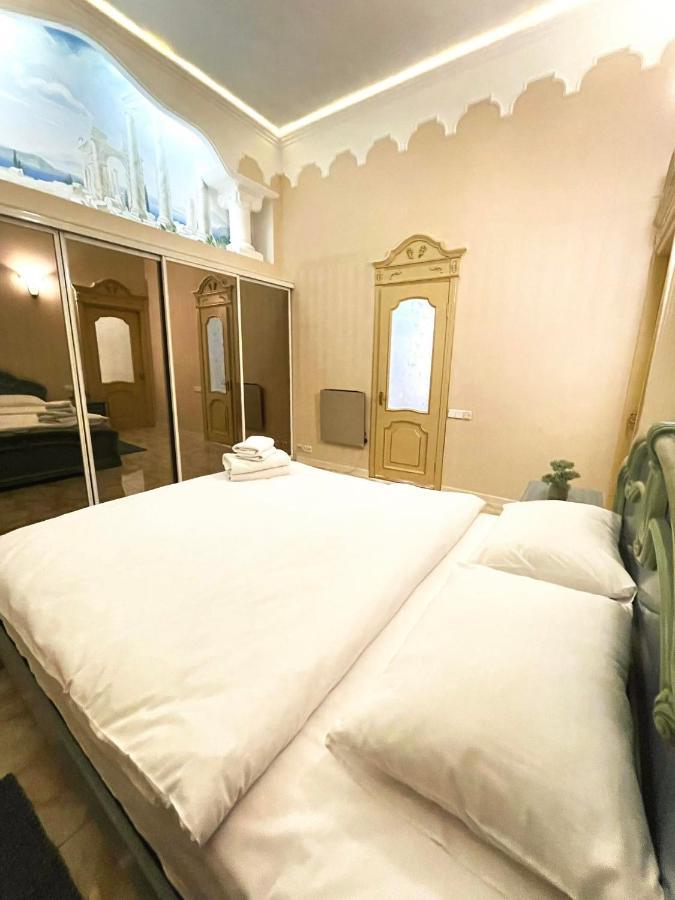 基輔Great One Bed Right Near Opera House公寓 外观 照片